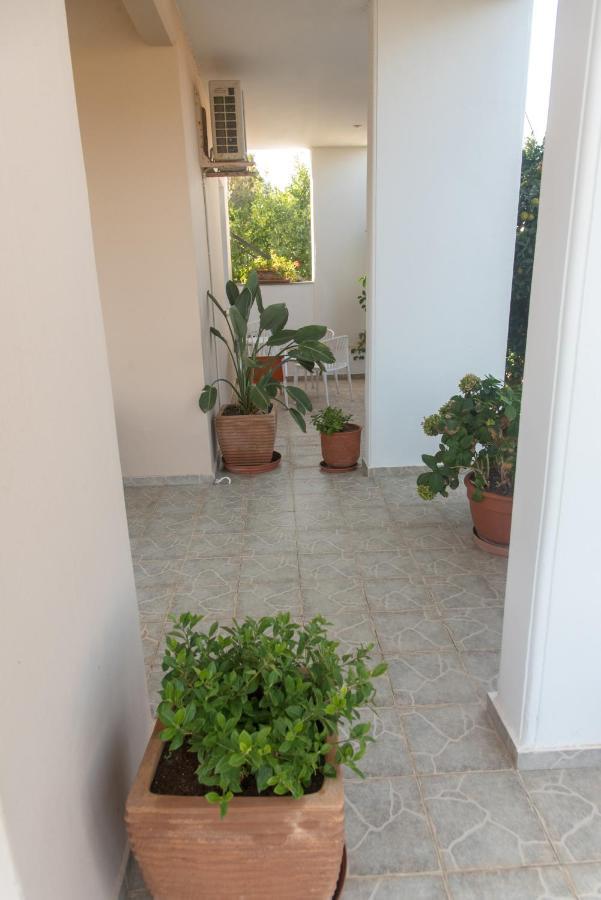 Apartment Oak - Garden, Monodri *